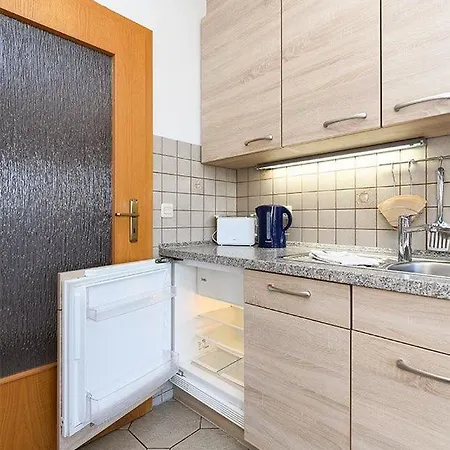 Ferienwohnungen Haus Taddigshus Bensersiel Buitenkant foto