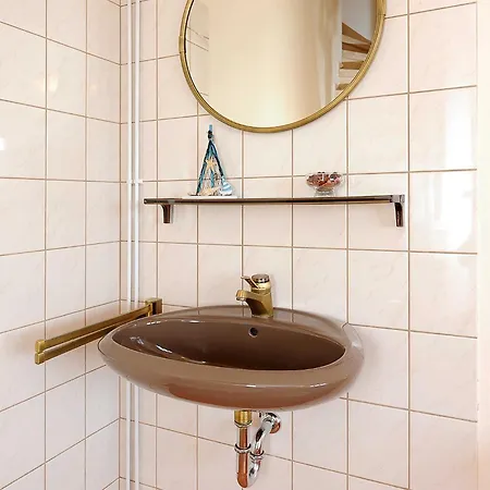 Ferienwohnungen Haus Taddigshus Bensersiel Buitenkant foto